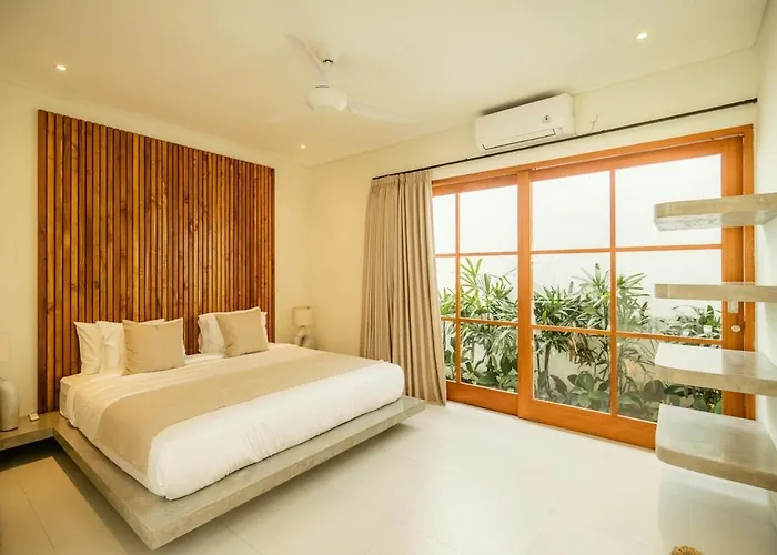 Ferienhaus Komorebi - Modern & Luxury 3br - Canggu